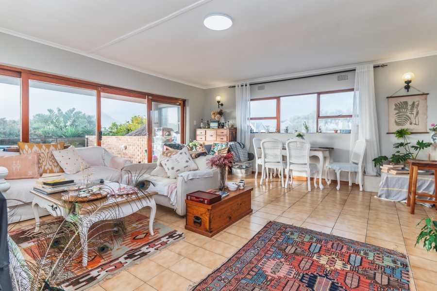 6 Bedroom Property for Sale in Kommetjie Western Cape